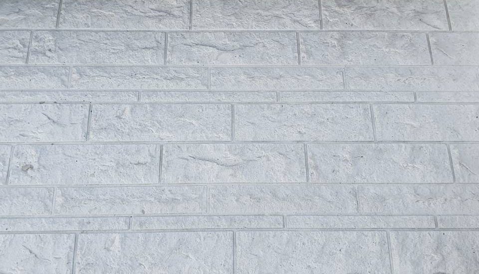 Splitface · Standard Grey precast concrete panel finish