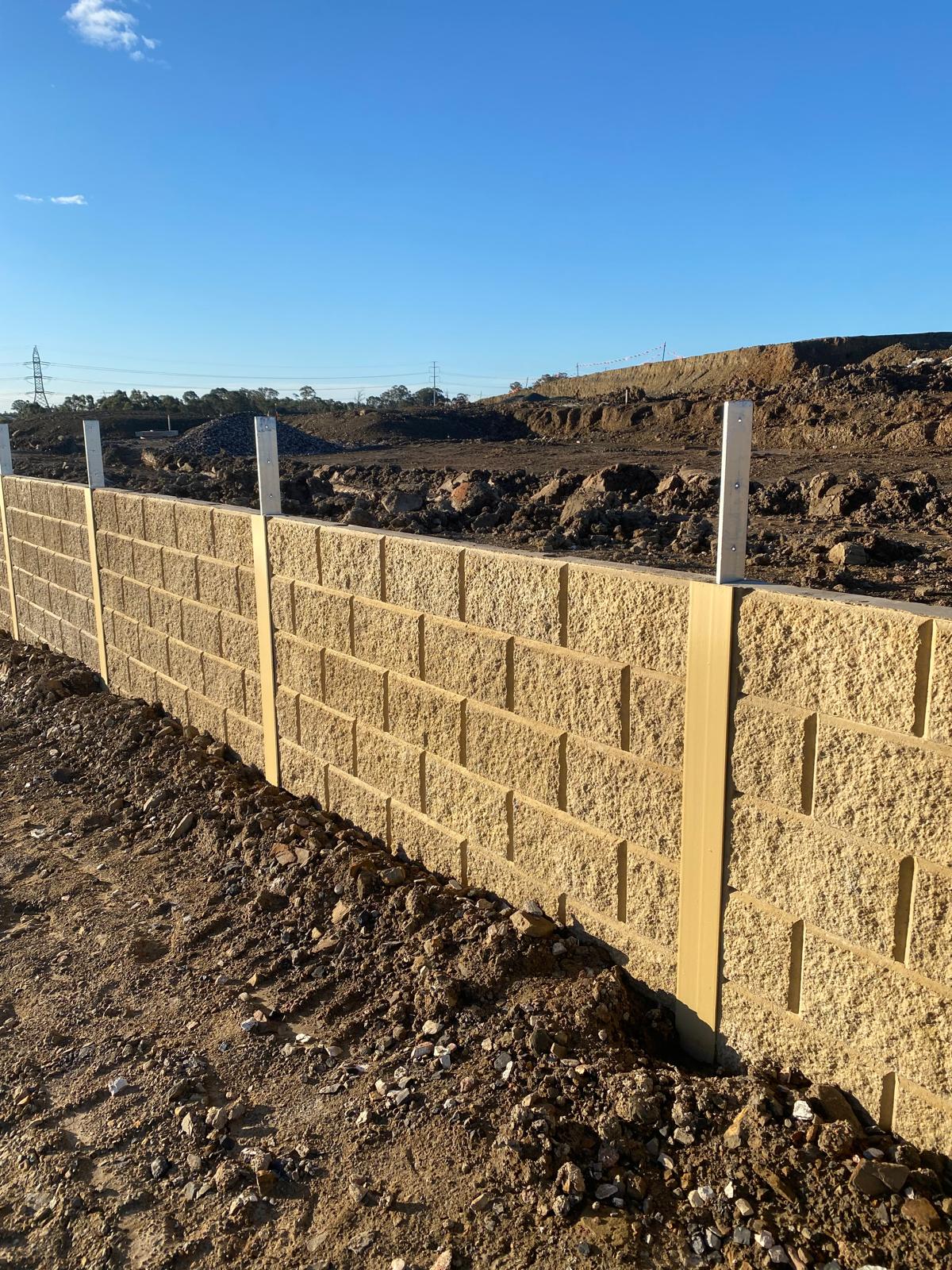 Sandstone Block — Urbanscapes retaining wall product